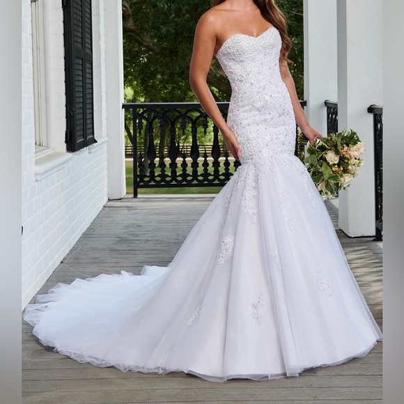 Mary's Bridal Dresses & Skirts - Mary’s Bridal White Strapless FLORENCIA BRIDAL 6207 Beaded Mermaid Wedding Dress